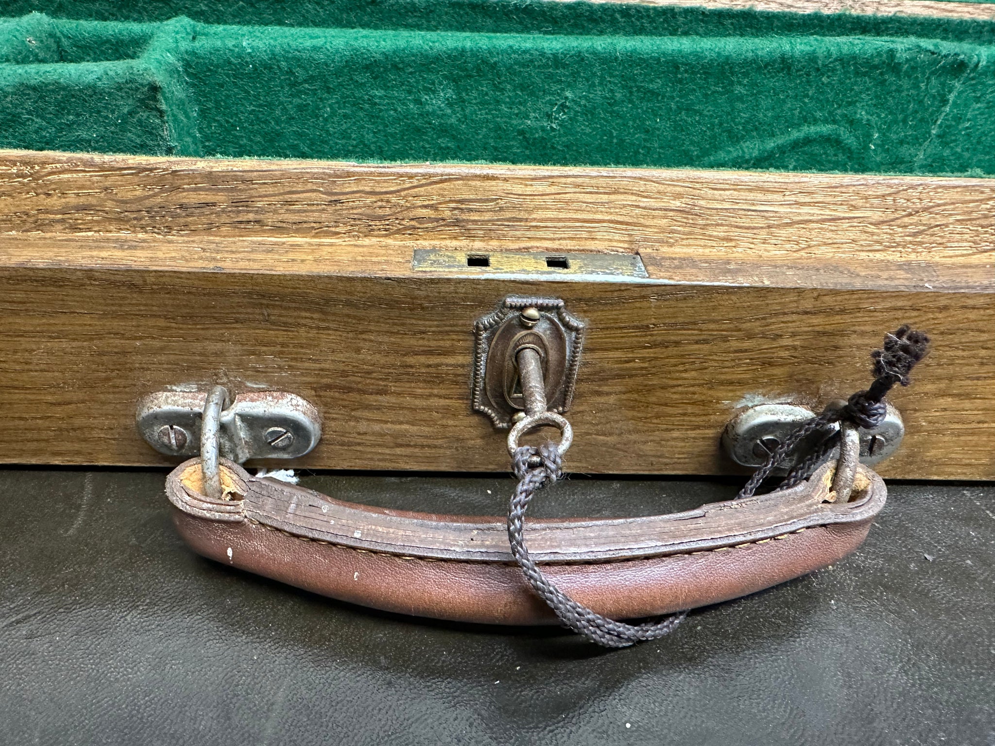 Antique Light Oak Gun Case Motor Case