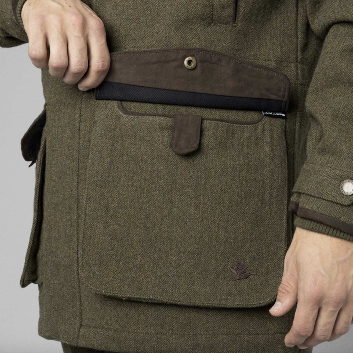 Seeland-Hillside-Jacket-Cartridge-Pocket-Detail.jpg