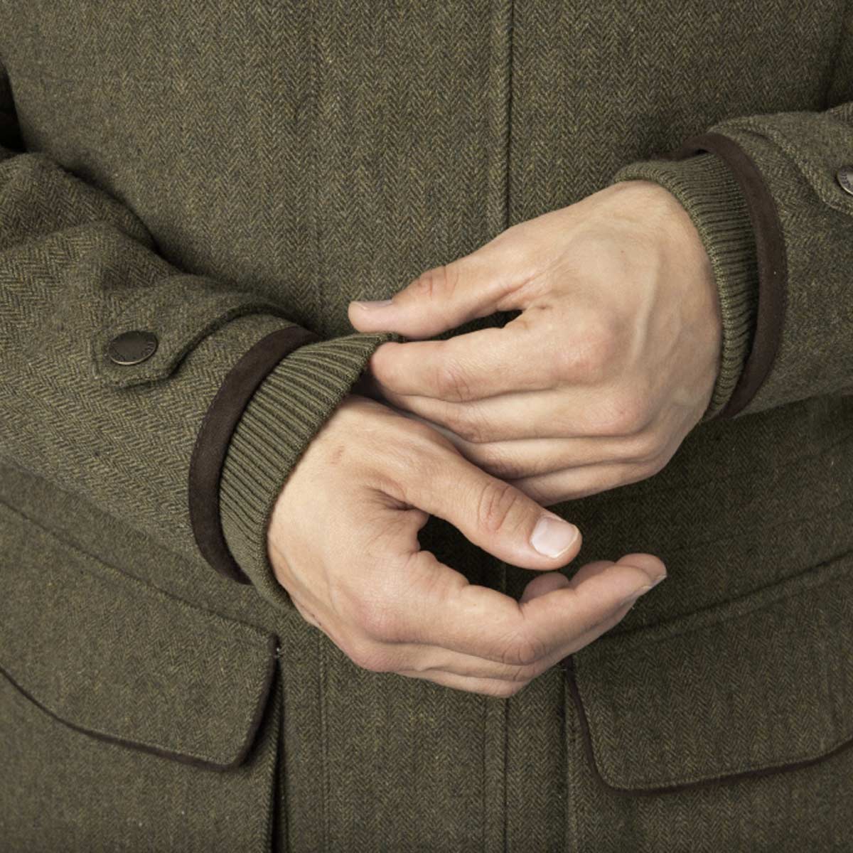 Seeland-Hillside-Jacket-Cuff-Detail.jpg
